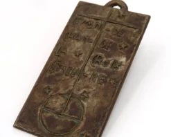 Plaque religieuse murale moderniste en bronze avec dicton, années 50