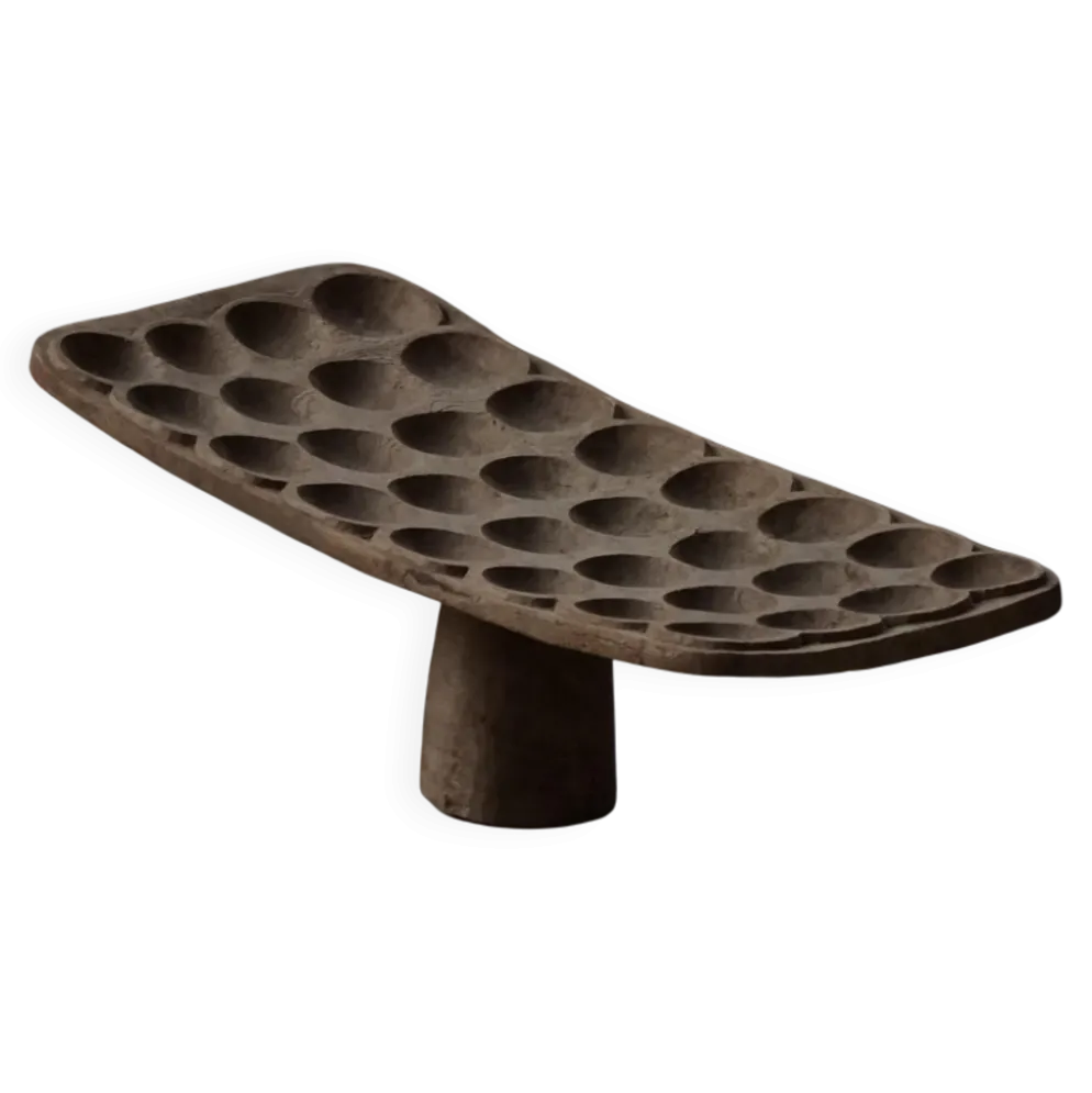 Plateau de jeu traditionnel africain / Objet sculptural, début du XXe siècle