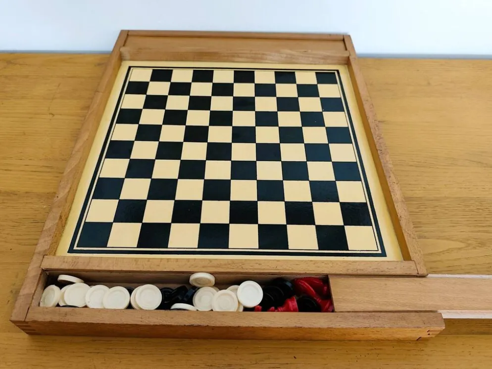 Plateau de jeux ancien en bois réversible