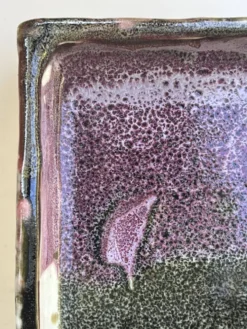 Plat / vide poche gres blanc chamoté & émaillé, pièce d'atelier signée 1970