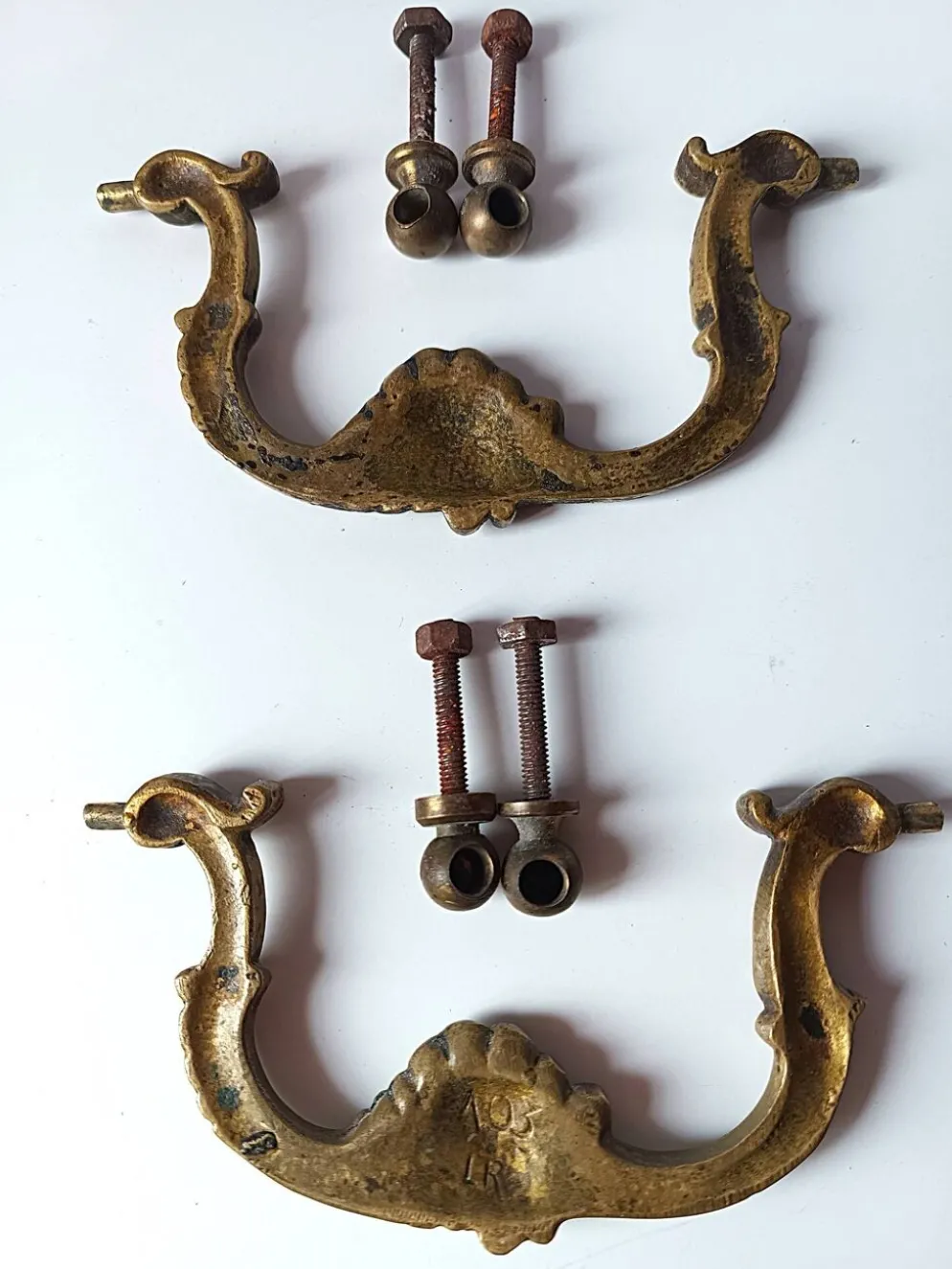 Poignée ancienne paire bronze porte meuble tiroir