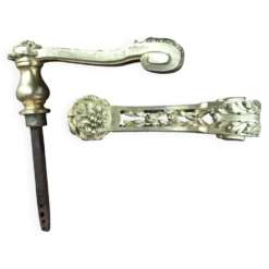 Poignée dorée style empire