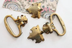 Poignées anciennes de piano, bronze ancien