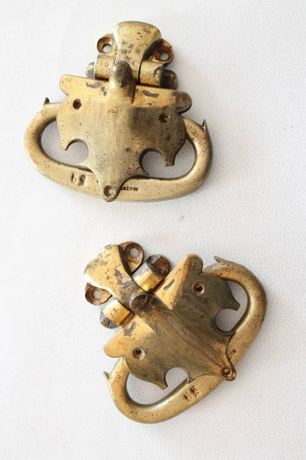 Poignées anciennes de piano, bronze ancien