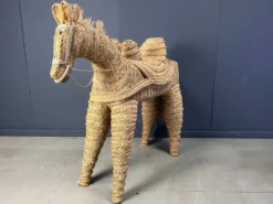 Poney/cheval en paille espagnole vintage à taille réelle, années 1960.