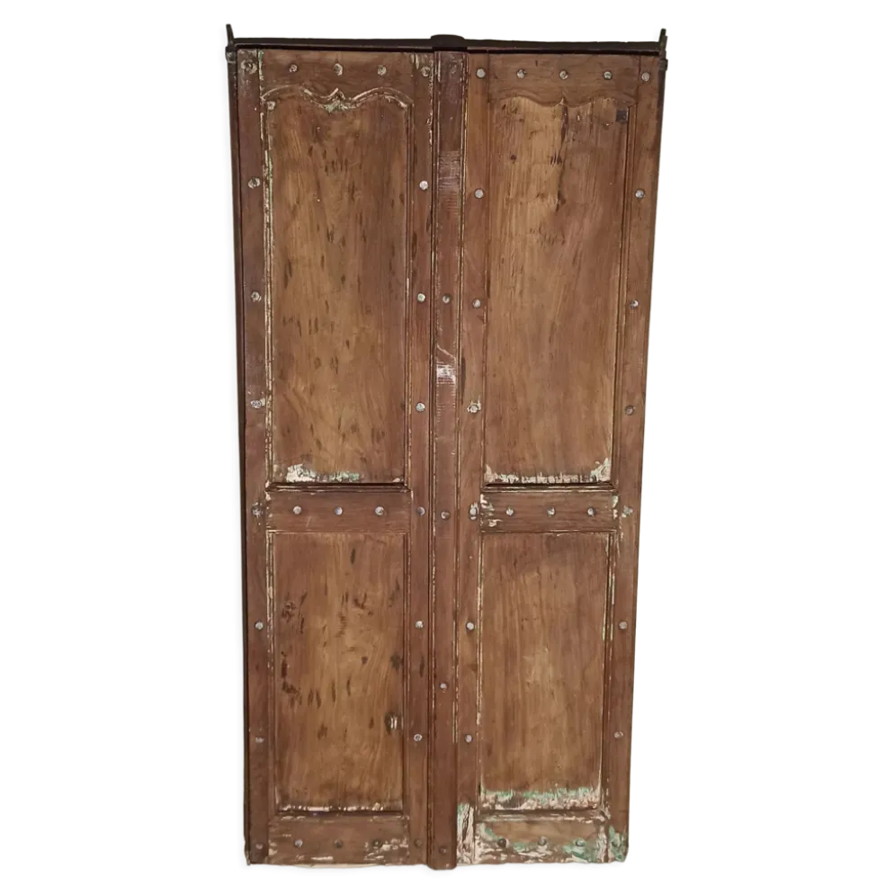 Porte ancienne en bois