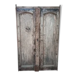 Porte ancienne en bois