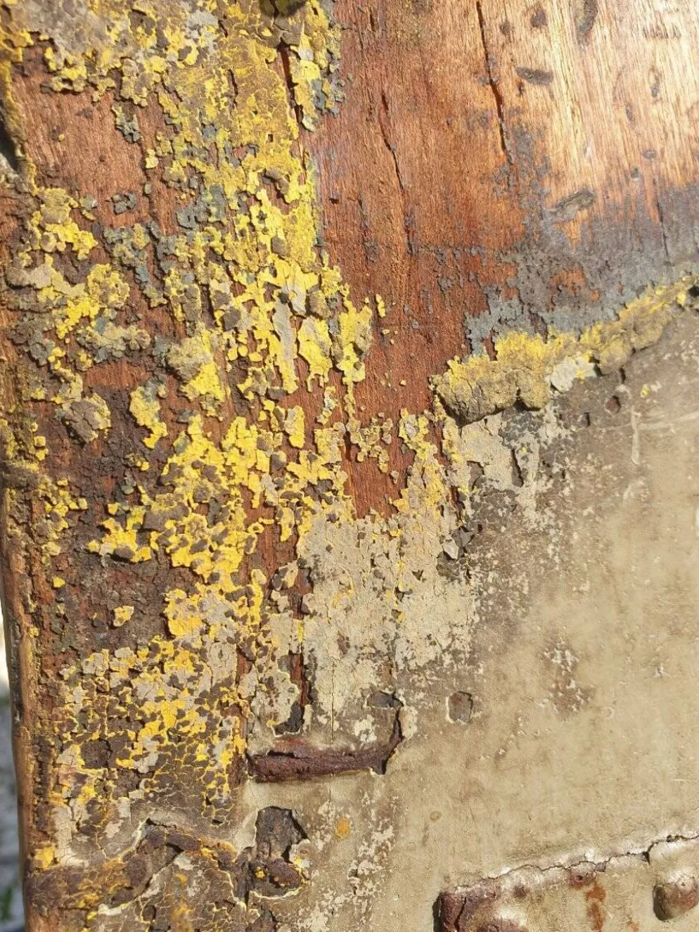Porte de cave, grange ou grenier avec traverses traditionnelles en sifflet - début XXème