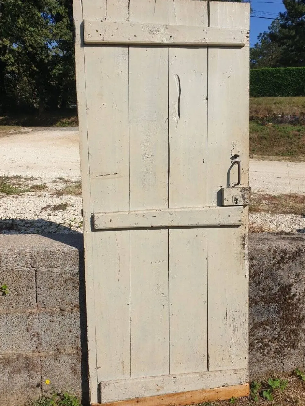 Porte de cave, grange ou grenier avec traverses traditionnelles en sifflet - début XXème