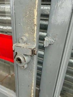 Porte d'entrée de commerce