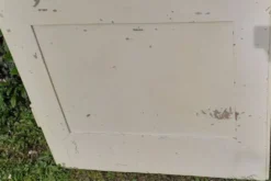 Porte de placard h221xl89,5cm ancienne panneautée, moulurée