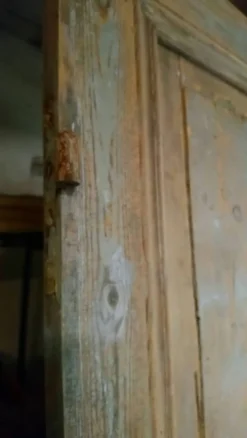 Porte en pin décapée