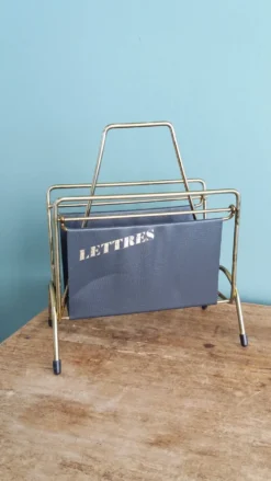 Porte-lettres porte courrier moderniste style porte-revues Jacques Adnet