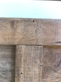 Porte parapluie ancien en bois