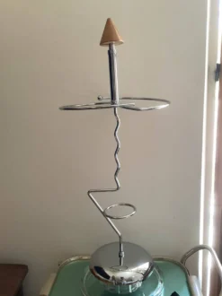 Porte parapluie design en métal chromé et bois