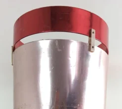 Porte-parapluie en aluminium Old Rose d'Ettore Sottsass, produit par Rinnovel