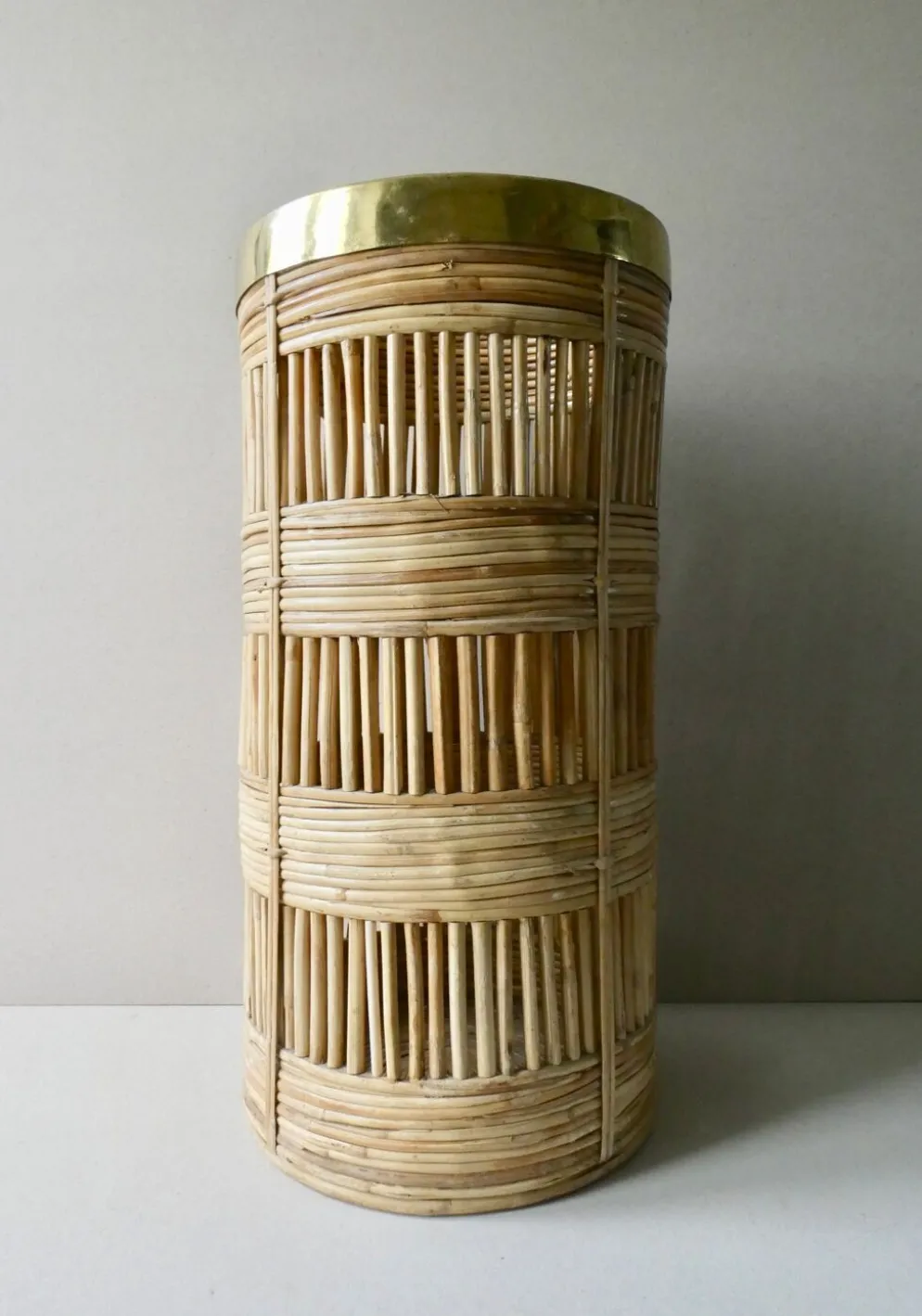 Porte-parapluie en bambou et laiton années 70