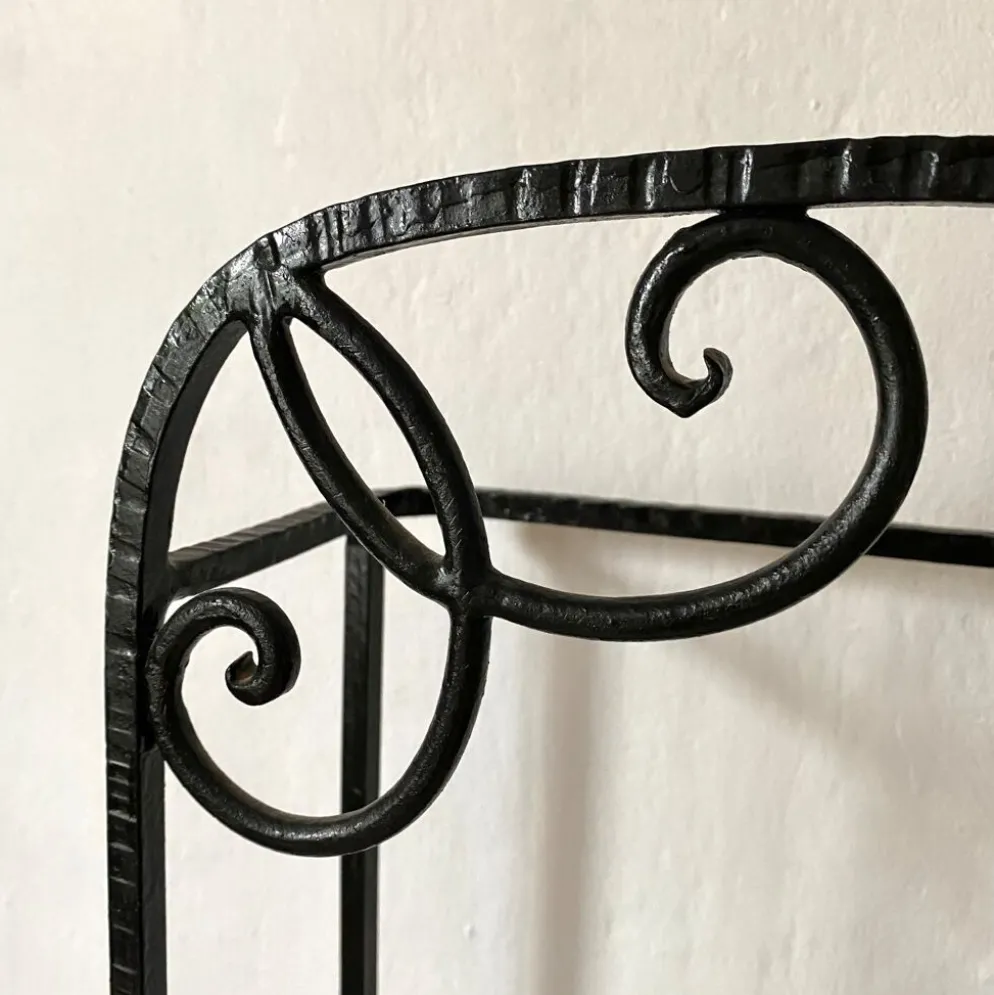 Porte parapluie en fer forgé