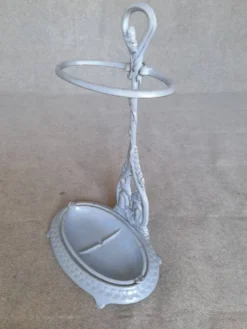 Porte-parapluie en fonte émaillée