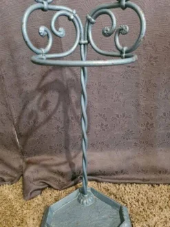 Porte parapluie fonte