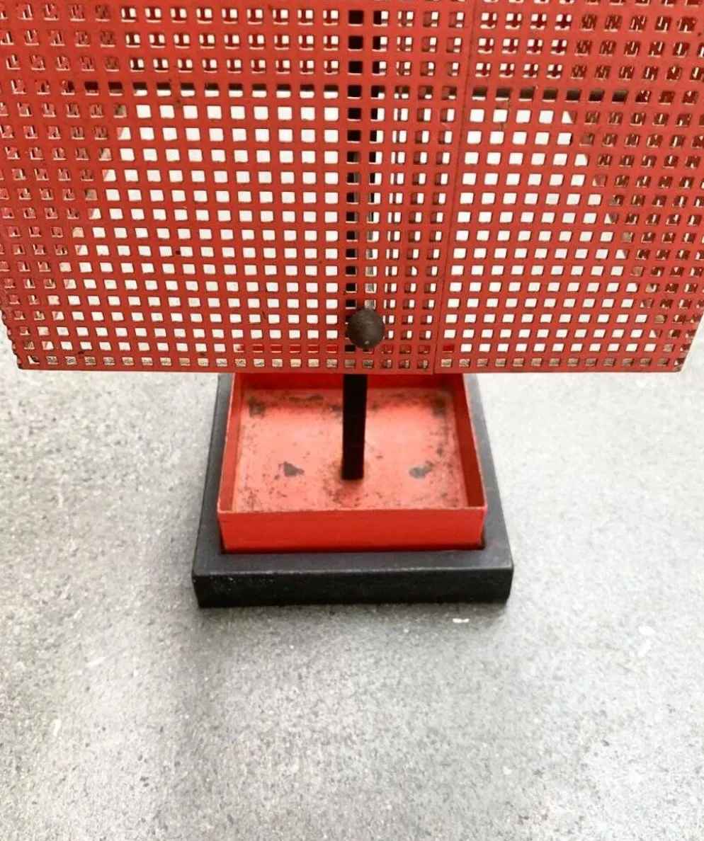 Porte-parapluie minimaliste en acier perforé, années 1960