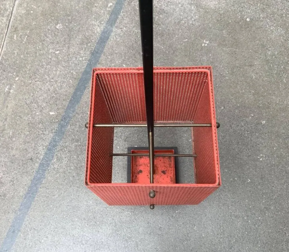 Porte-parapluie minimaliste en acier perforé, années 1960