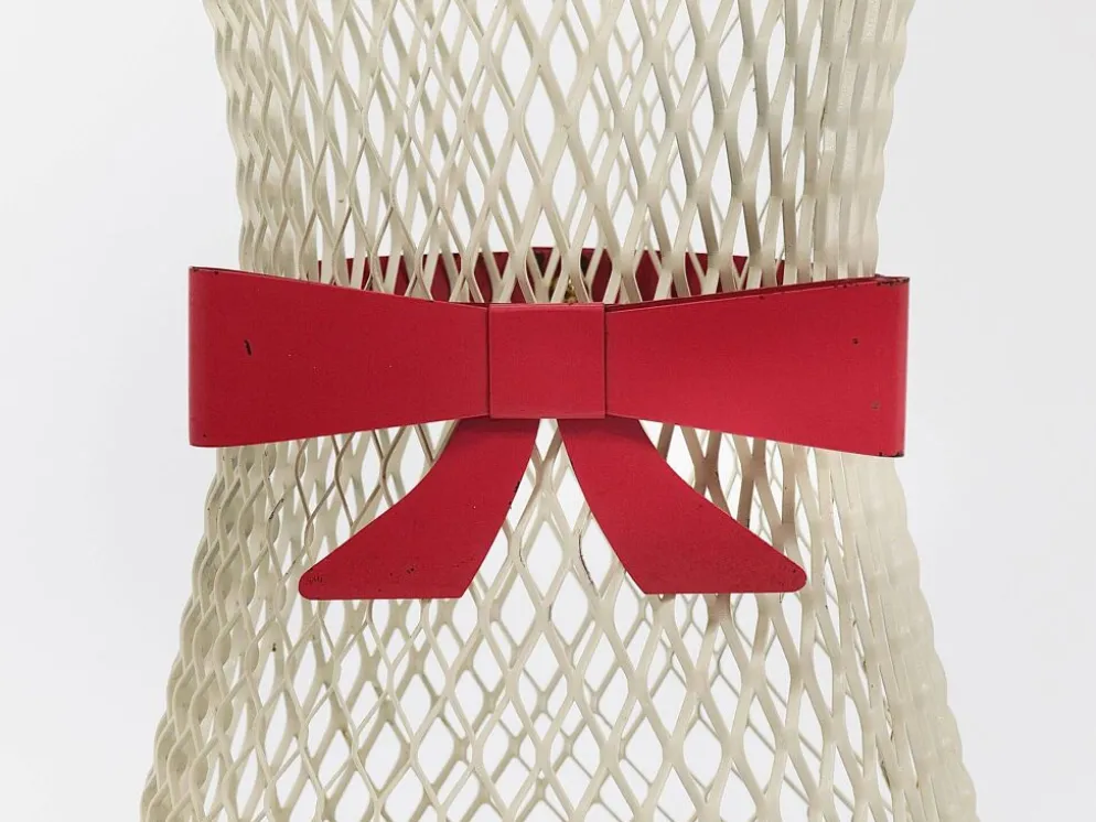 Porte-parapluie à nœud papillon style Mathieu Matégot, milieu du siècle, métal, France, années 1950