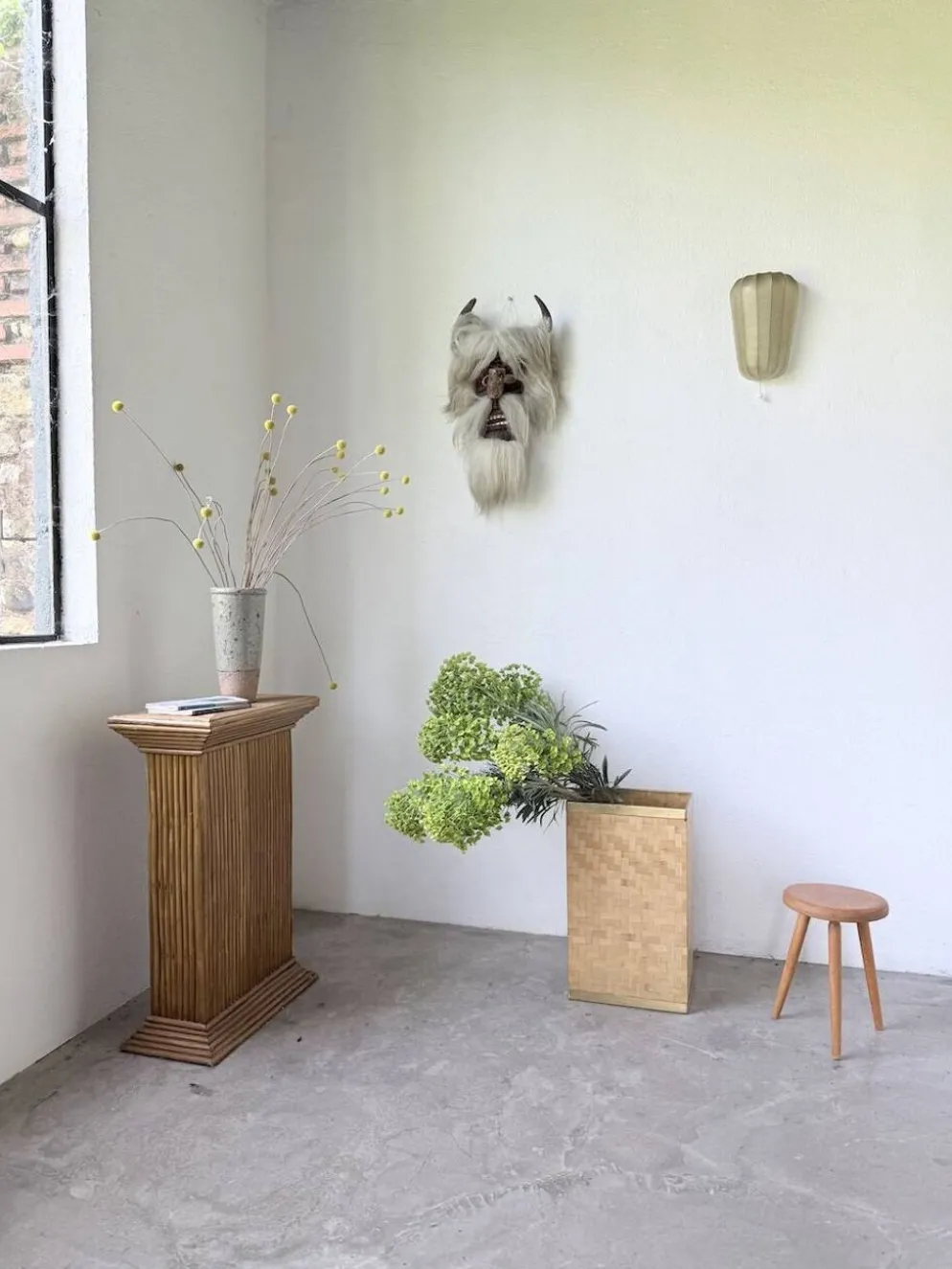 Porte parapluie osier tressé et laiton Metal Linea Nova 1960