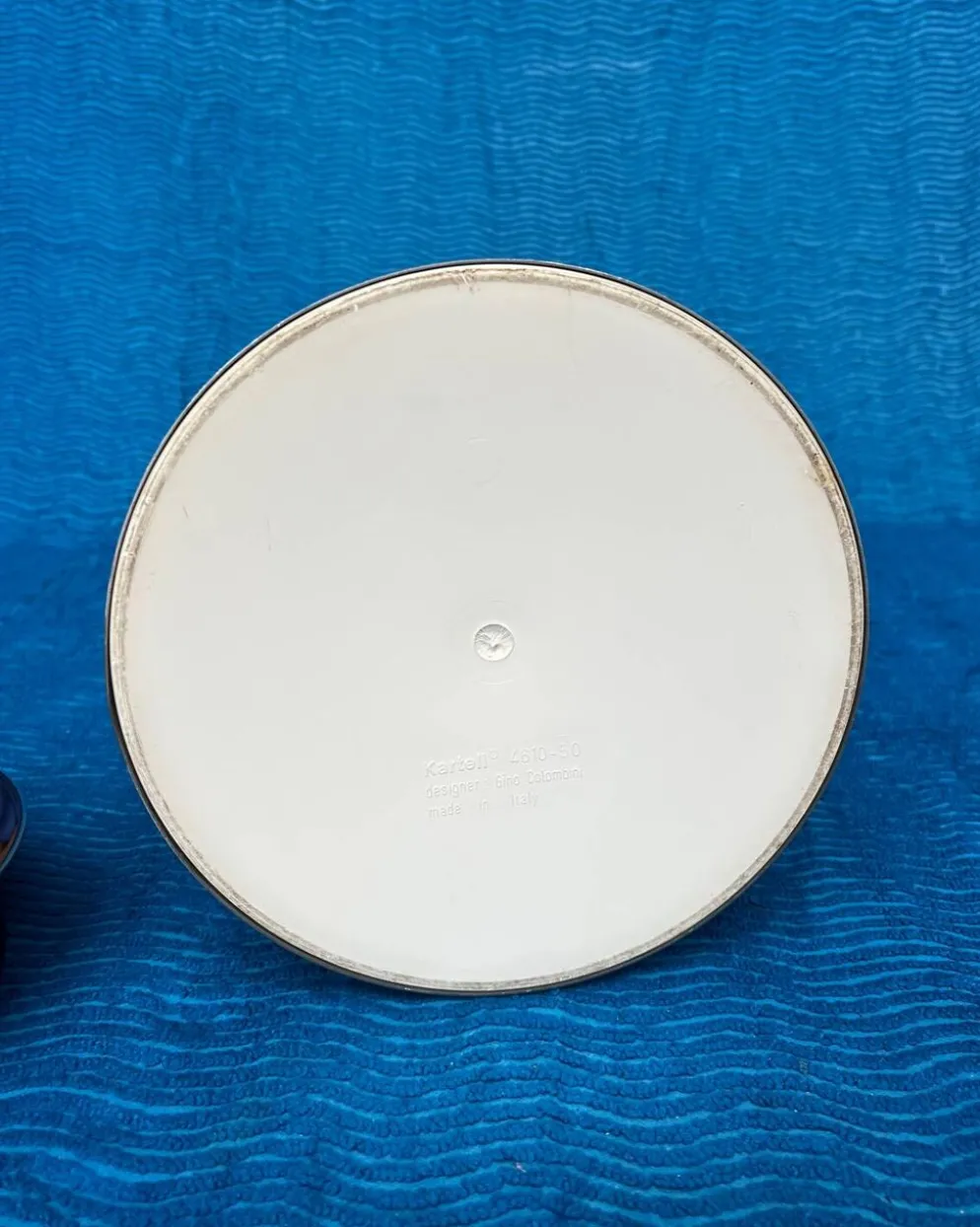 Porte-parapluies/cendrier/vide-poches/corbeille a papier/mobilier d’en