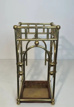 Porte-parapluies moderniste en laiton dans le goût de Joseph Hoffmann