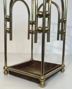 Porte-parapluies moderniste en laiton dans le goût de Joseph Hoffmann