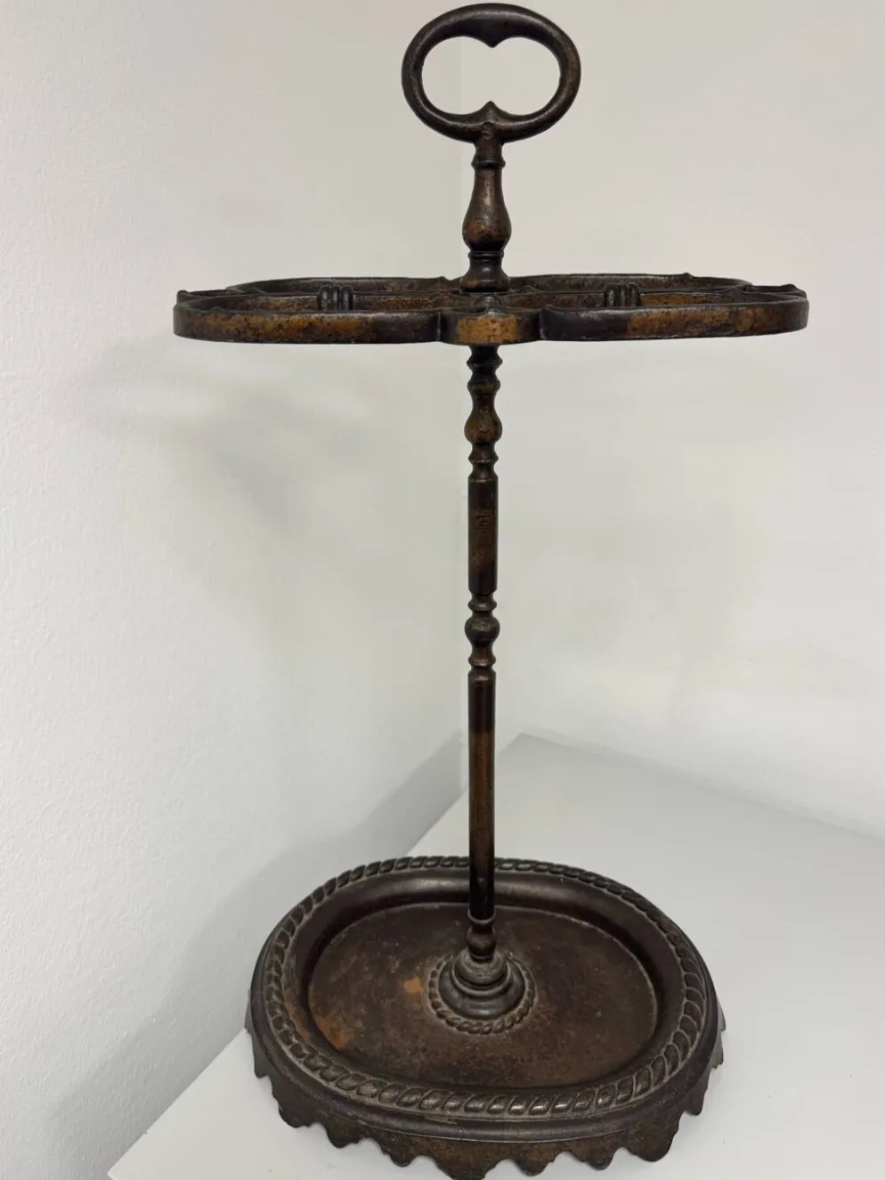 Porte-parapluies porte cannes en fonte XIXe s / Style Napoléon III