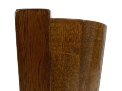 Porte-parapluies vintage en chêne foncé design de rangement de panier des années 60 design minimaliste