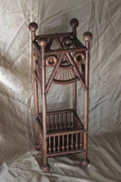 porte parapluie victorien "Arts & Craft"