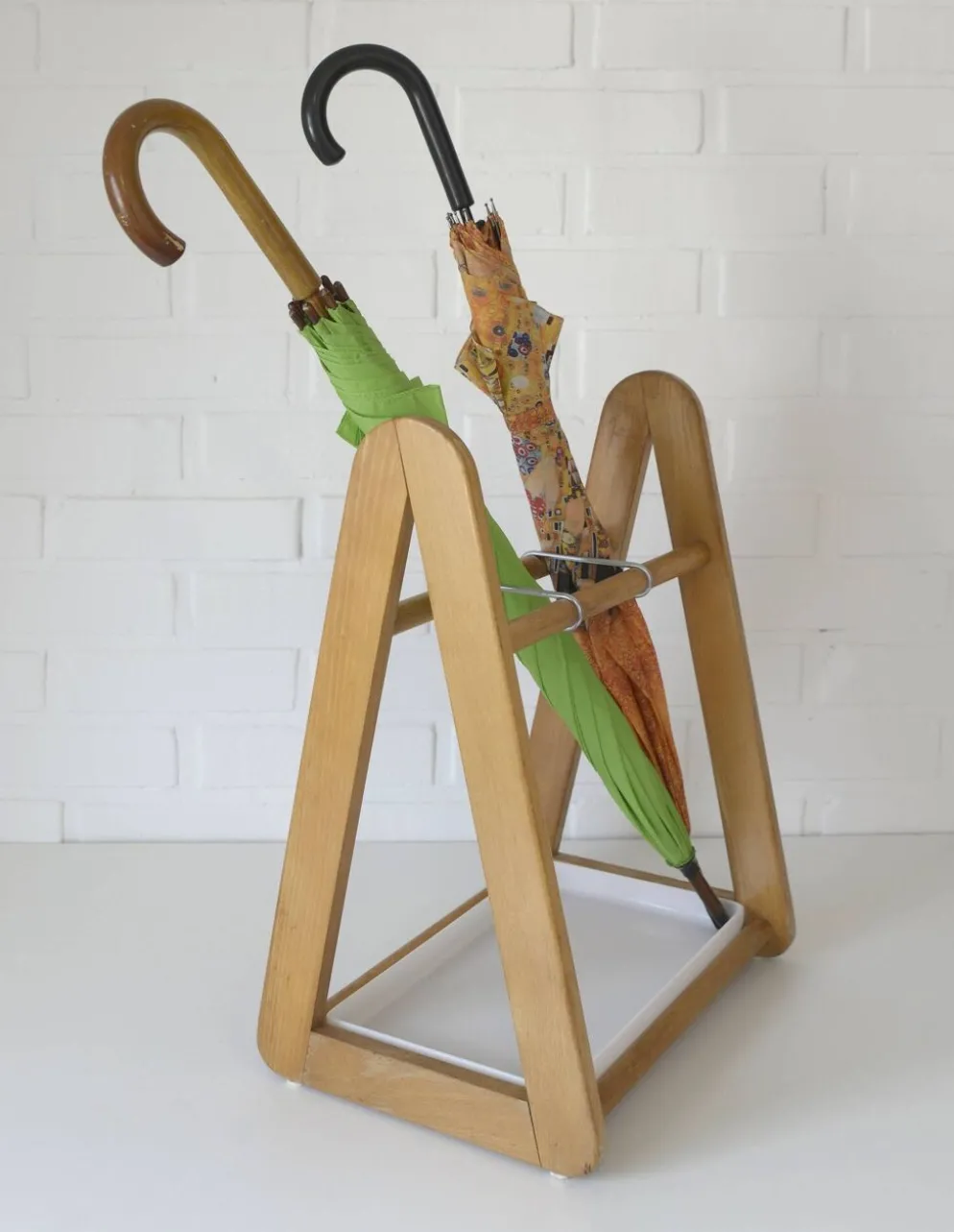 Porte-parapluie vintage de style scandinave, support en bois moderne du milieu du siècle