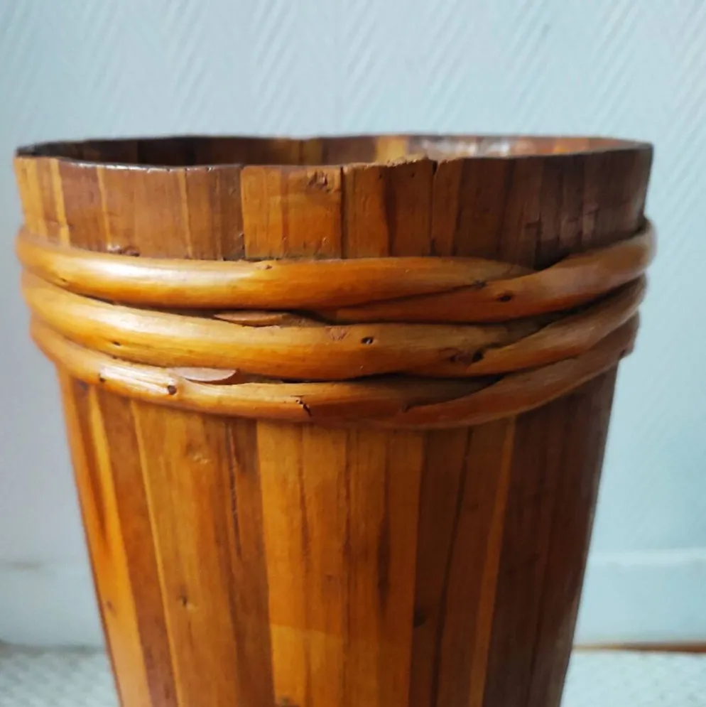 Porte- parapluie vintage en bois et rotin