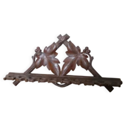 Porte pipes en bois sculpté