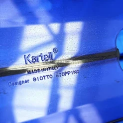 Porte-revue bleu transparent par Giotto Stoppino pour Kartell, 1970