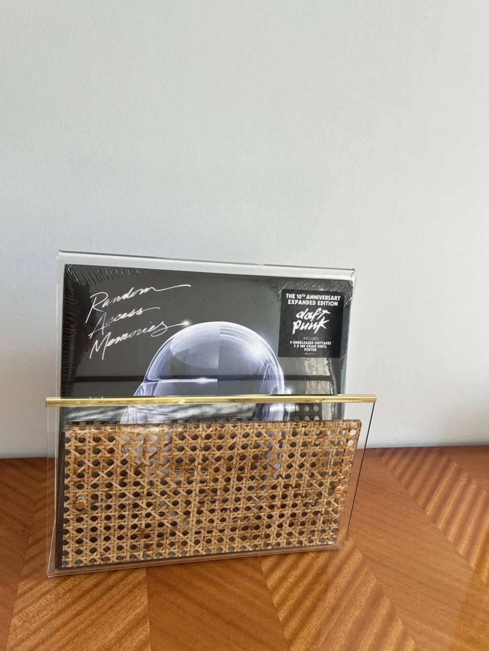 Porte-revue en Plexiglas