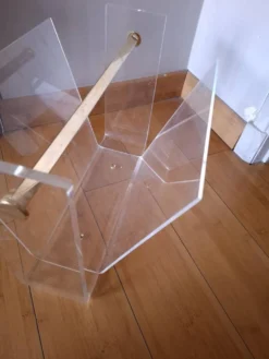Porte revue en plexiglas David Lange pour Roche Bobois