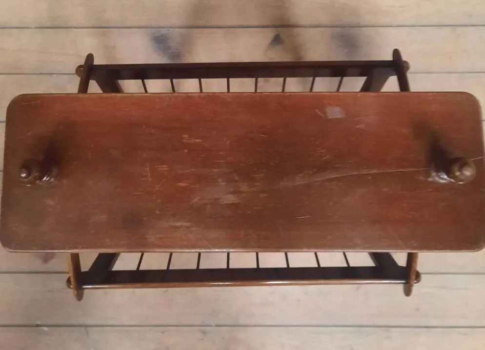Porte revu en acajou