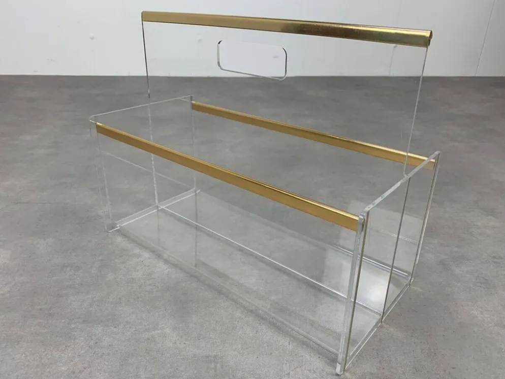 Porte revue plexiglas et laiton années 70 style hollywood regency