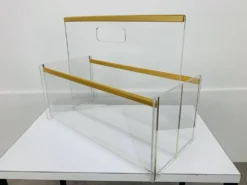 Porte revue plexiglas et laiton années 70 style hollywood regency