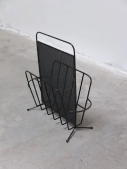 Porte-revue rare par Mathieu Matégot pour Artimeta, années 1950.