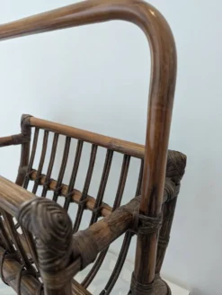 Porte revue rotin vintage