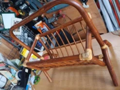 Porte revue rotin vintage 1960 env