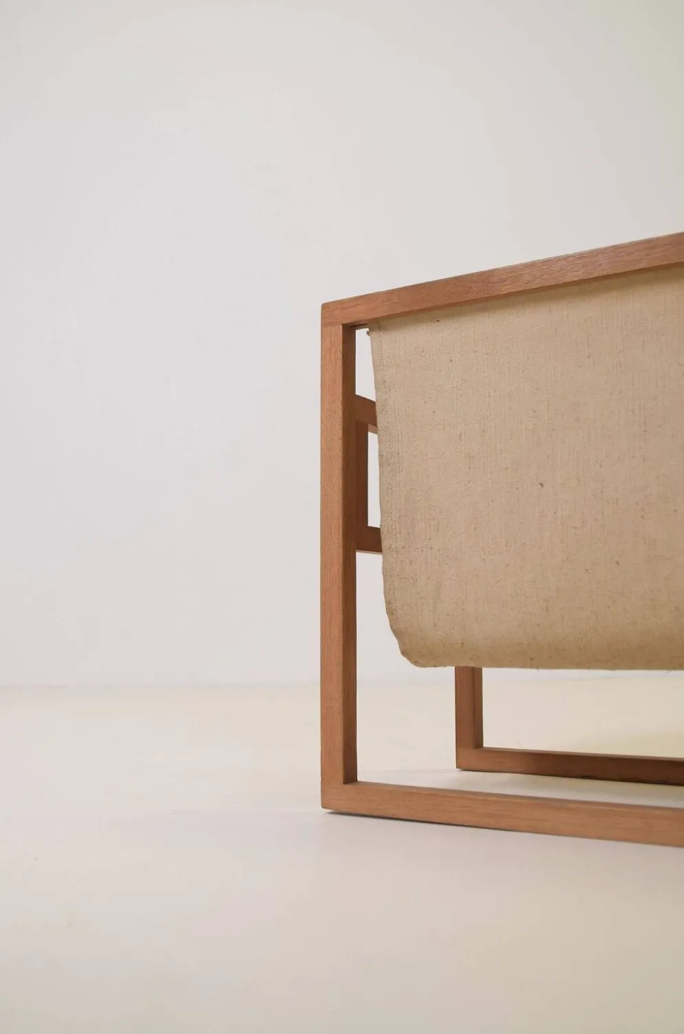 Porte-revues danois par Henning Wind-Hansen pour Sika Mobler, années 1960.
