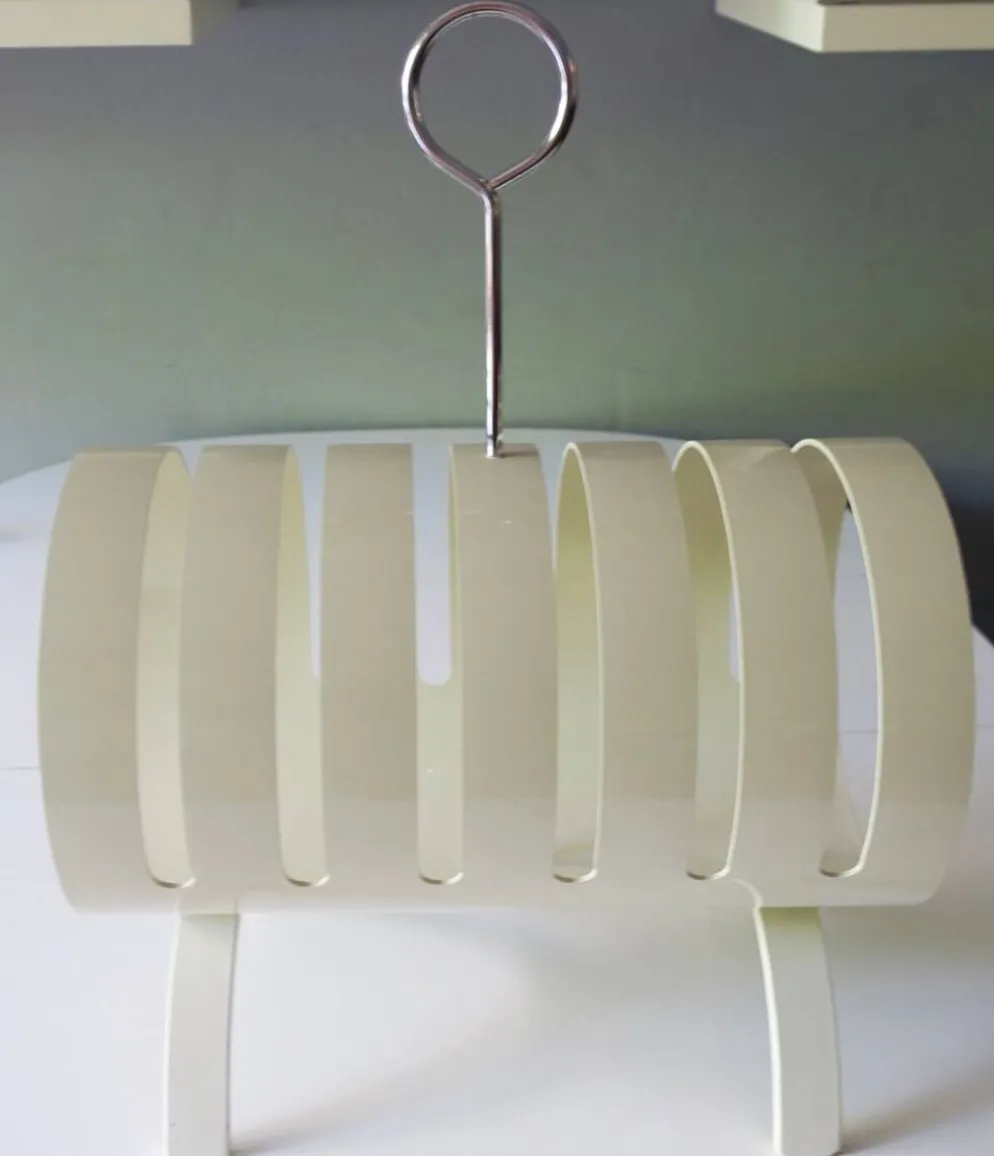 Porte-revues en contreplaqué laqué blanc Opal, années 1960