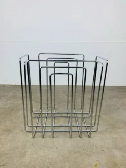 Porte-revues en métal chromé par Willy Glaeser pour TMP, années 80