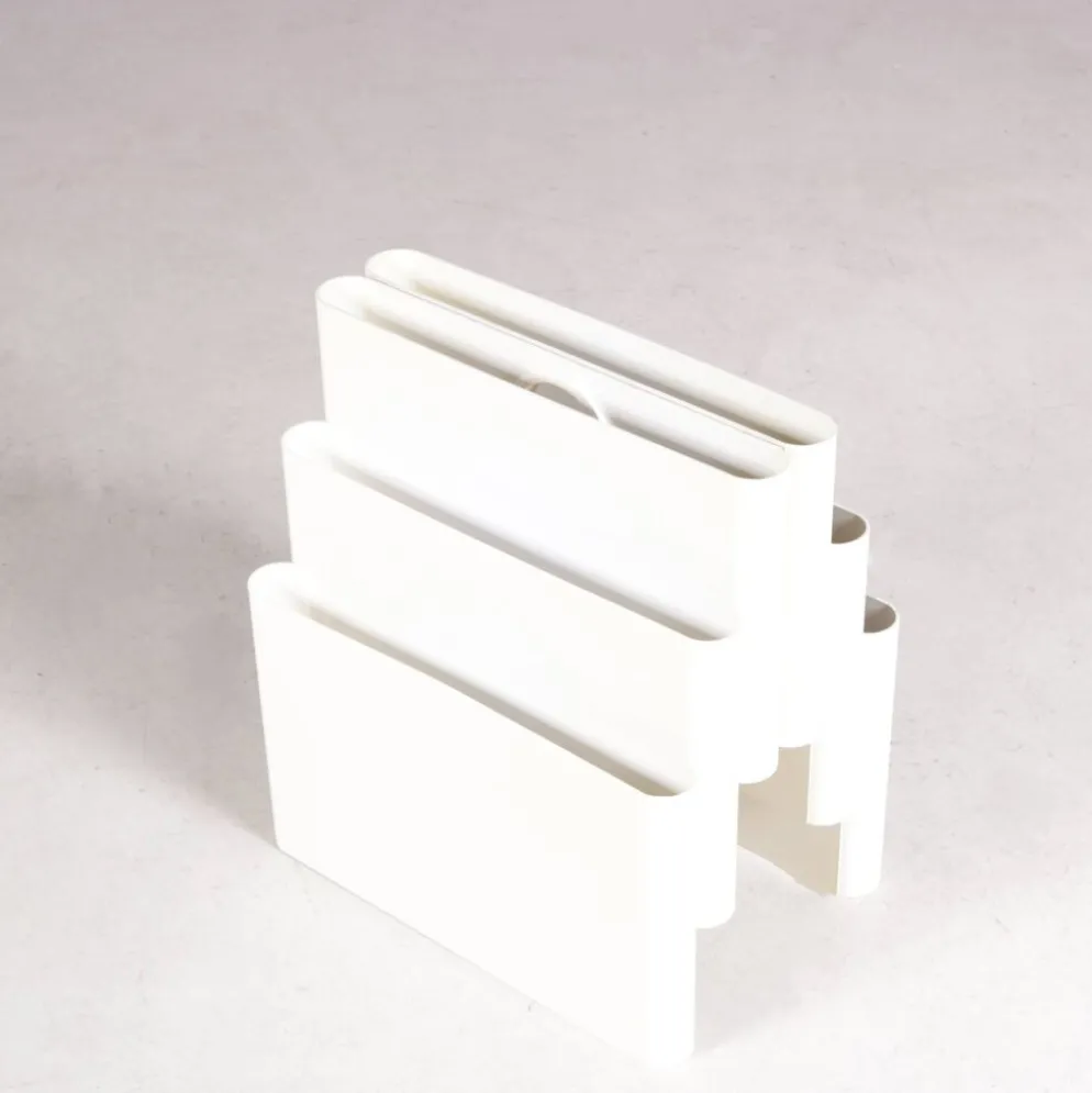 Porte-revues en plastique blanc de grande taille des années 1970 / Giotto Stoppino / Kartell,
